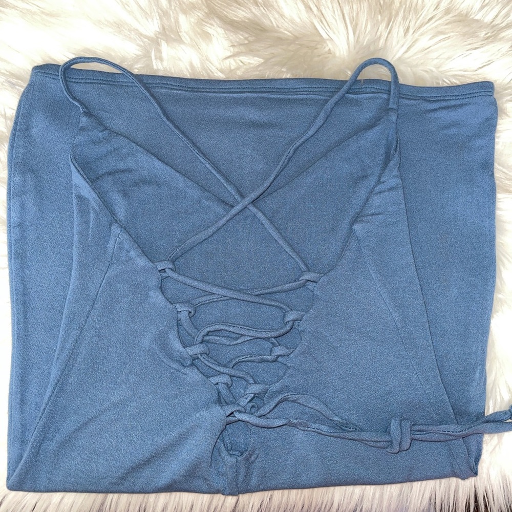 Open strapped back dress💙